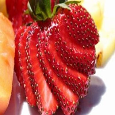 10 Health Benefits of Strawberries